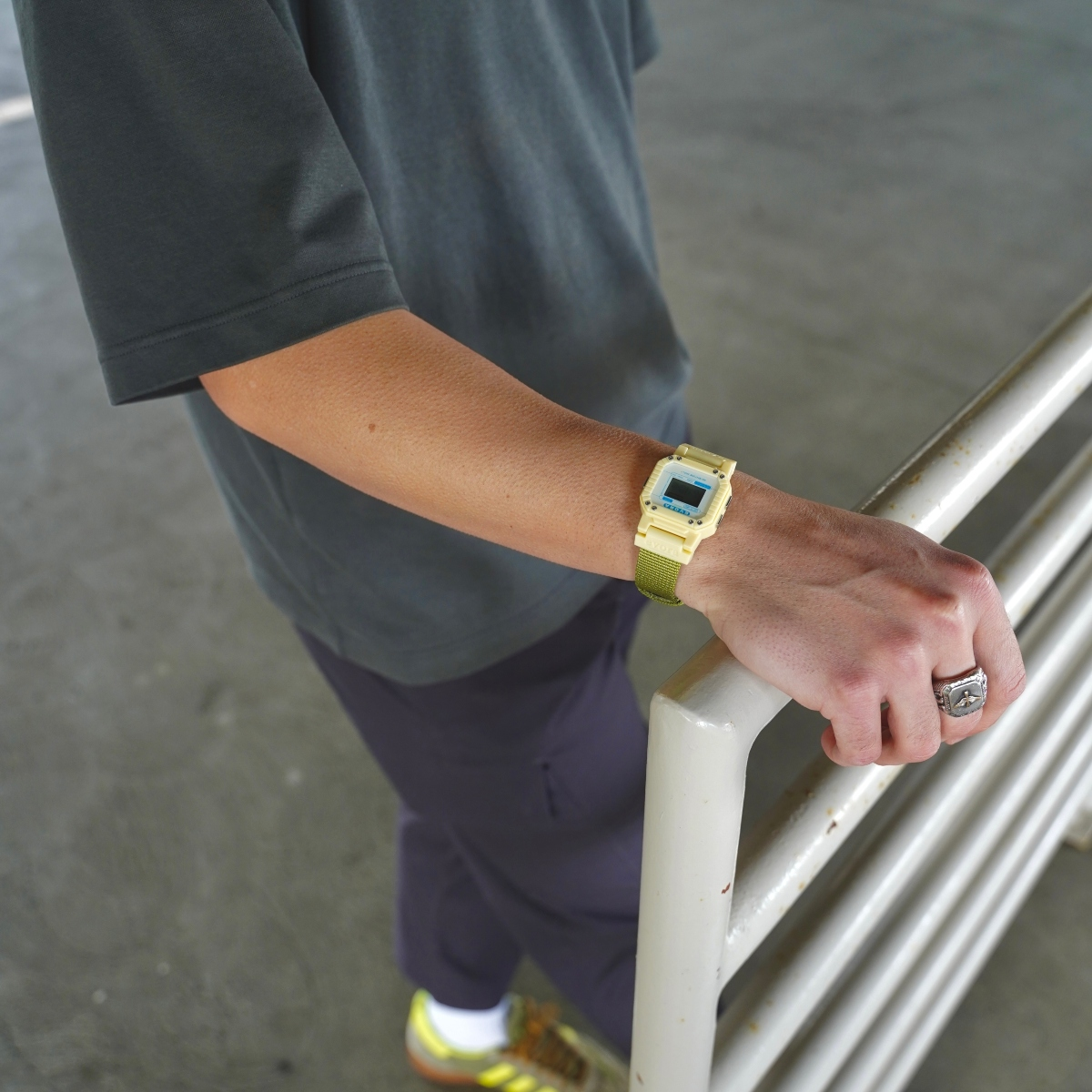 Watch clearance case replacement