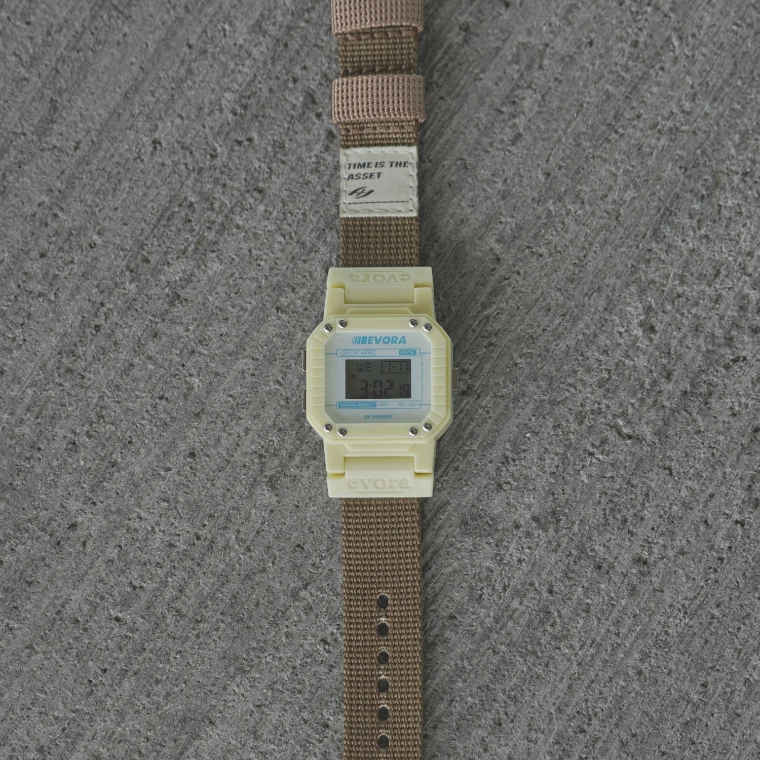 90s' White
